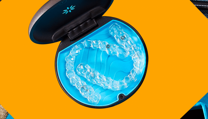 2019_INV_ADULT__ASSET01_Aligner_ORANGE_BG_FBIG_1080x1080_11_9_2022_12_14_47_AM